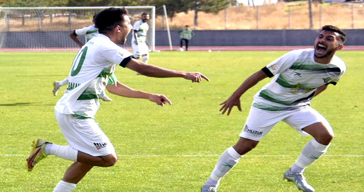 Akhisarspor, Konya’da tek golle güldü 0-1