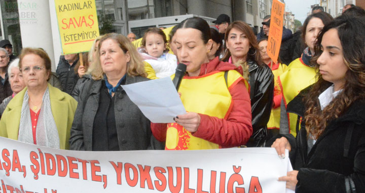 Akhisar Demokrasi Güçleri Kadına Şiddeti kınadı