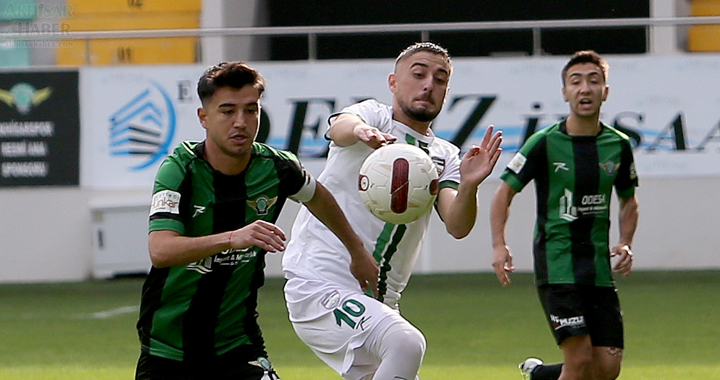 Büyükçekmece Tepecikspor, Akhisarspor’u gole boğdu 5-0