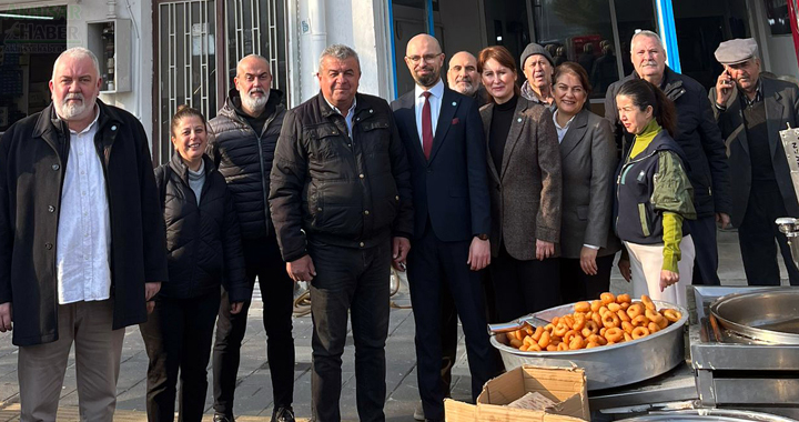 Akhisar İYİ Parti İlçe teşkilatı Şehit Sinan Ateş’i anma etkinliği
