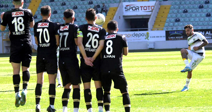 Akhisarspor, 1922 Konyaspor’u 1-0 mağlup etti
