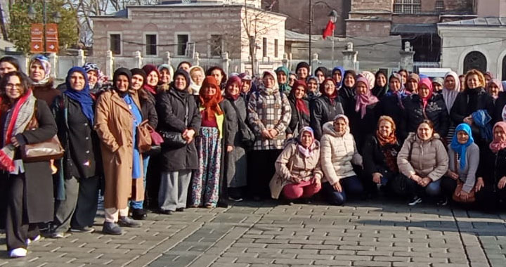 Başkan Dutlulu, “Akhisarlı Kadınlar Türkiye’yi gezmeye devam edecek”
