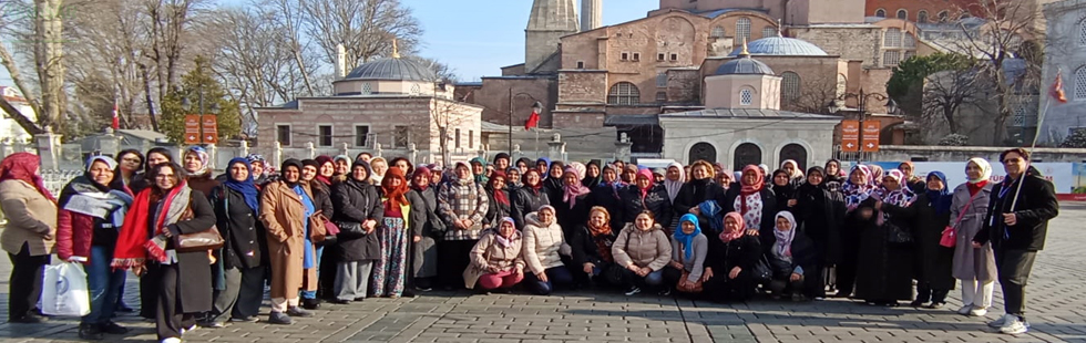 Başkan Dutlulu, “Akhisarlı Kadınlar Türkiye’yi gezmeye devam edecek”