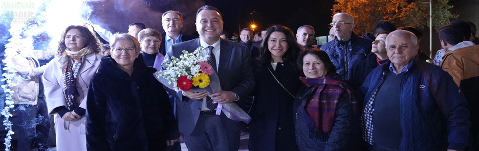 Medar'da Başkan Dutllu'ya coşkulu karşılama