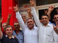 MHP Manisa'da 11 ilçe teşkilatı istifa etti!