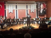 ASDER, Mustafa Keser konserini İzmir'de izledi