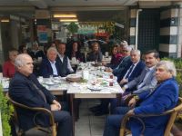 İzmir'de yaşayan Akhisarlılar kahvaltıda bir araya geldiler