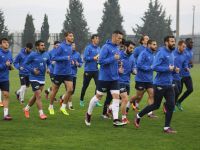 Akhisarspor 7 eksikle Bursaspor maçı hazırlıklarına başladı