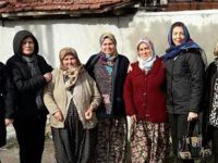 Akhisar’da CHP’li kadınlar referandum çalışmasını başlattı