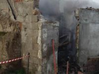 Akhisar’da Yangın! 1 kişi hayatını kaybetti