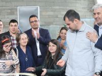 Akhisar Belediye Başkanı Salih Hızlı, engelsizce sergisini açtı
