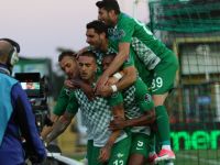 Akhisarspor, konuk ettiği Aytemiz Alanyaspor'u 3-0 mağlup etti