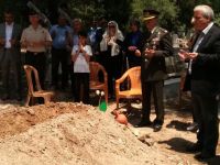 Vali Güvençer ve eşi hafta sonunda Şehit Fevzi Kıral’ın ailesini ve depremzedeleri ziyaret etti