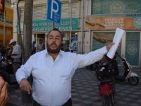Güral; Büyükşehir, Akhisar'da görevini yapmıyor