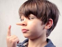 Çocuklar neden yalan söyler?