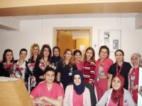 Özel Akhisar Hastanesi kadınlar gününü kutladı