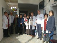 CHP Kadın Kolları, sağlık çalışanlarını unutmadı