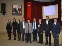 MCBÜ Akhisar’da “İstiklal Marşının kabulü ve Mehmet Akif Ersoy” anlatıldı