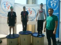 Burak Aksaray, Manisa’daki yüzme yarışlarından 3 madalya ile döndü