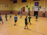 Hüseyin Çeçen ve Armağan Özeş Futsal turnuvasında 24 maç geride kaldı