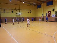 Hüseyin Çeçen ve Armağan Özeş Futsal turnuvasında günün maçları