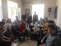 Özel Merkez Lisesi öğrencileri, Akhisarlı polisleri ziyaret etti