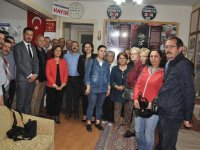 İyi Parti İlçe teşkilatı Türk Eğitim Sen'i ziyaret etti