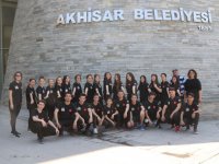 Akhisar Belediyesi Halk Oyunları Ekibi Köprübaşı yolcusu