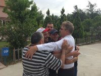 AK Parti aday adayı Karaoğlu, Akhisar bakım rehabilitasyon merkezini ziyaret etti