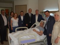 İlçe başkanı Uğurlu'yu hastanede ziyaret ettiler