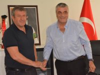 Akhisar Belediyespor’da Safet Susic imzayı attı