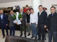 Genç Memur-Sen’den Akhisar Belediye Başkanı Salih Hızlı’ya ziyaret