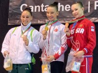 Akhisar'ın Altın Kızı Dünya kupası şampiyonu oldu