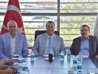 Akhisar Üniversitesi Derneği iki milletvekilinin katılımı ile toplandı