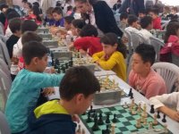 10 Kasım Atatürk'ü Anma hızlı satranç turnuvası yapıldı