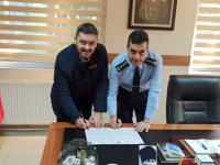 Özel Merkez Eğitim Kurumlarıyla Akhisar Hava Meydan Komutanlığı protokol imzaladı