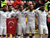Akhisarspor, Eskişehir’den 3 puanla döndü