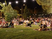 Akhisar Belediyesi Açık Hava Sinema geceleri başladı