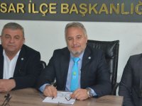 İYİ Parti İlçe başkanlığı basın açıklaması yaptı