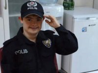 Down sendromlu çocuğun polislik hayali bir günlüğüne gerçek oldu