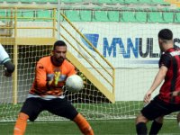 Akhisar Anadolu FK, fırsat tepti 1-1