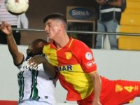 Sakaryaspor, Göztepe’yi tek golle yıktı