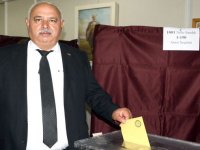 MHP Akhisar İlçe Kongresinde Ahmet Namal güven tazeledi