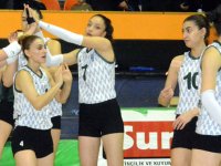 Belediye Kadın Voleybol, ATA Okul Spor’u 3-0 mağlup etti