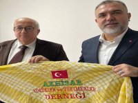 Akhisar Yörükler ve Türkmenler Derneğinden anlamlı ziyaret