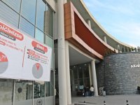 Akhisar belediyesi 5 yıldır daha şeffaf; gelir-gider tablosu belediyeye asıldı