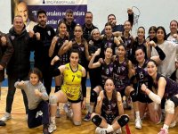 Akhisargücü, İzmir Büyükşehir Belediyesi 3-1 mağlup etti