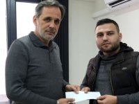 Mehmet Saygı, promosyona ayırdığı bütçesini İclal’e bağışladı