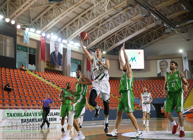 akhisar-belediye-basketbol--mamak-belediyespor-federasyon-kupasi-(4).jpg