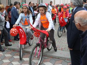 Akhisar Ülkü Okulundan Bisiklet Turnuvası